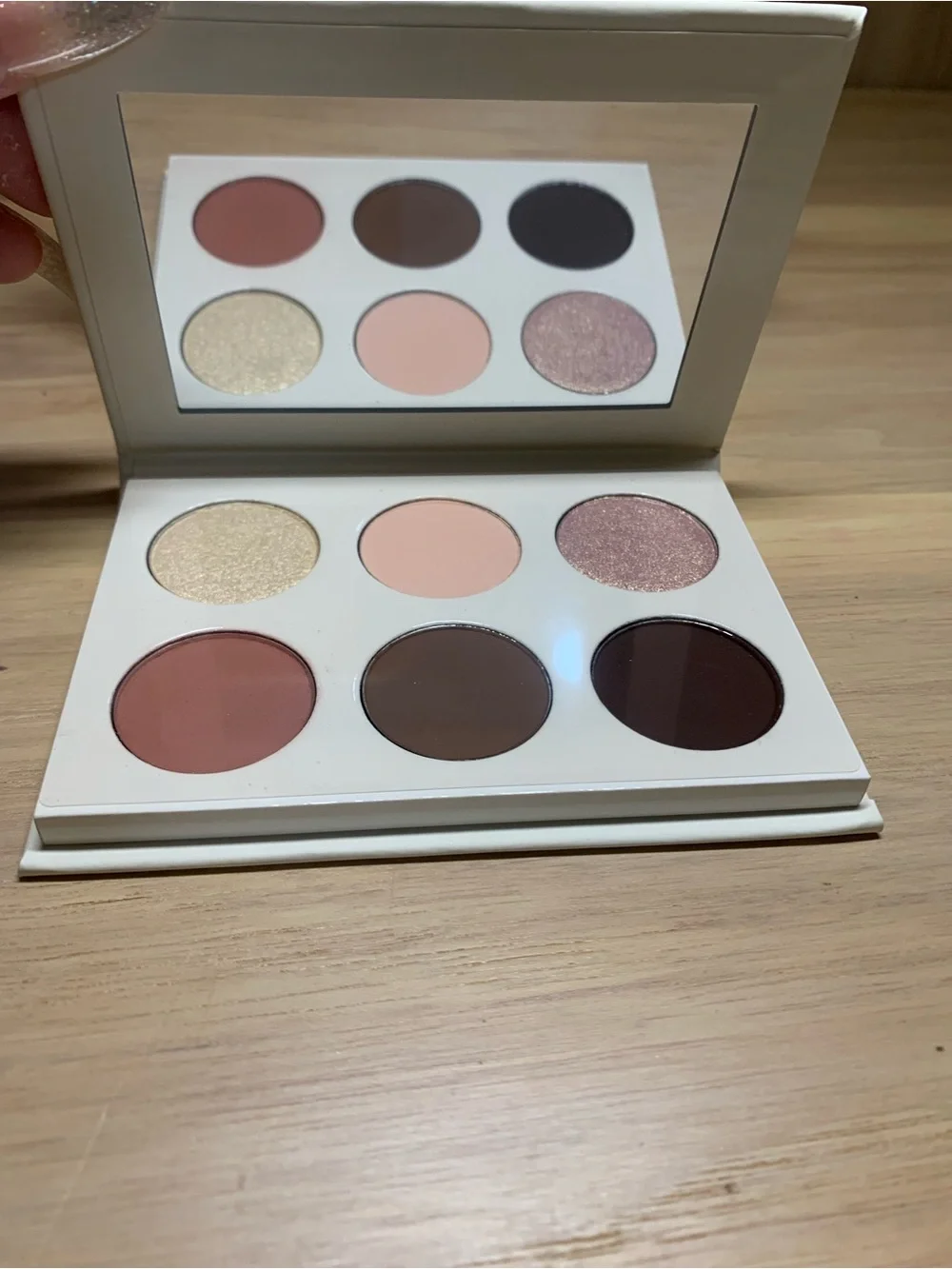 KKW Beauty Mrs. West Eyeshadow Palette - Limited Edition
